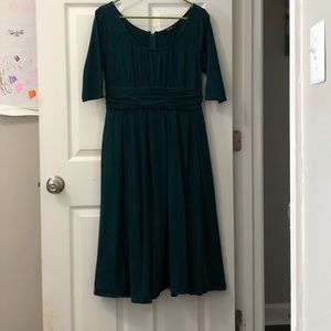 Eshakti Green Dress w/pockets